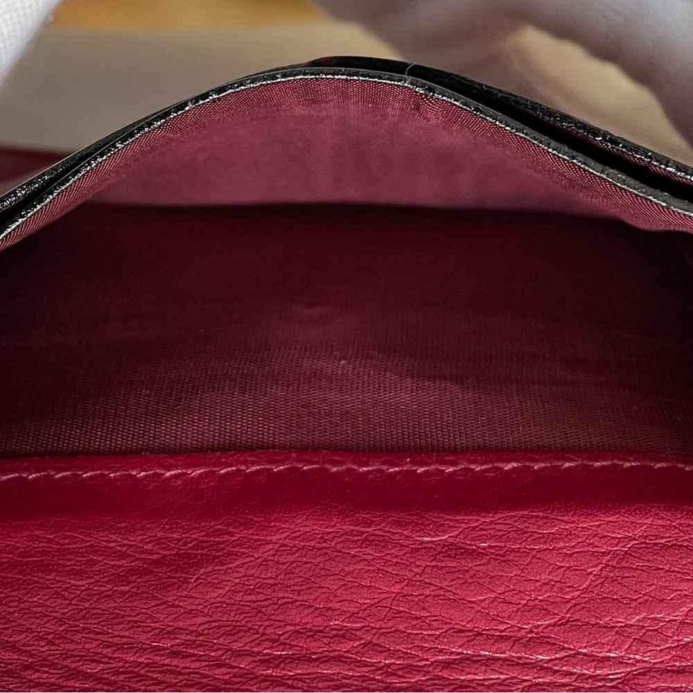 Celine Authentic Vintage Cranberry Leather Compact Wallet - Picture 8 of 15